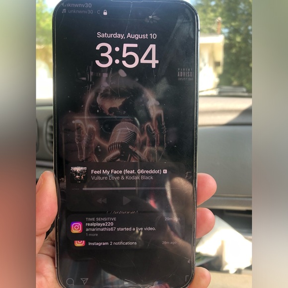 iPhone 14 Pro Max - Picture 2 of 4